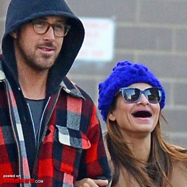 Ryan Reynolds and Jennifer Lopez in California, toothless celebrities.