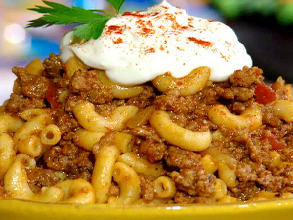 Comfort food: Macaroni and cheese with meat and sour cream
