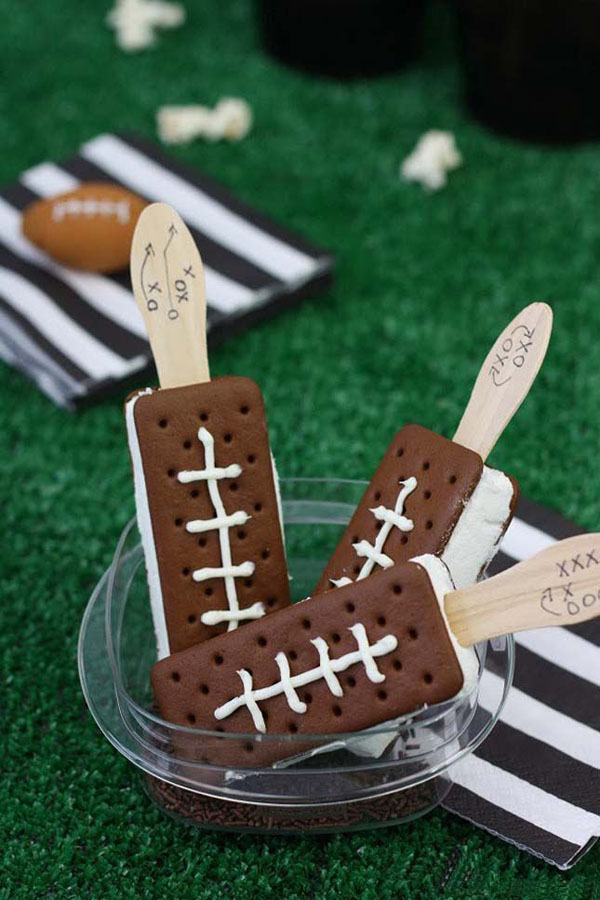 Game Day Grub: Football-themed ice cream pops.