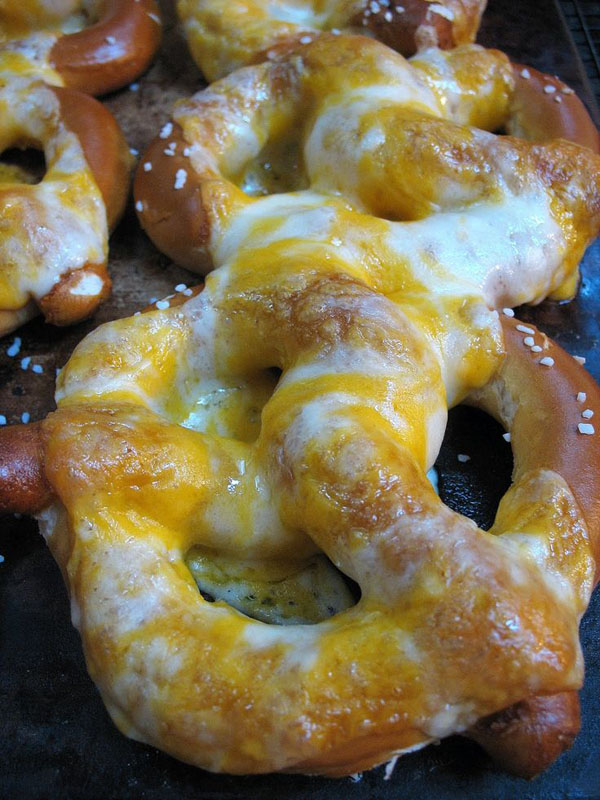 Game day grub idea: Cheesy pretzel tray.
