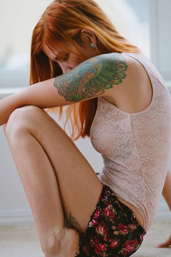 Some of the sexiest tattooed women on the Internet. (1)