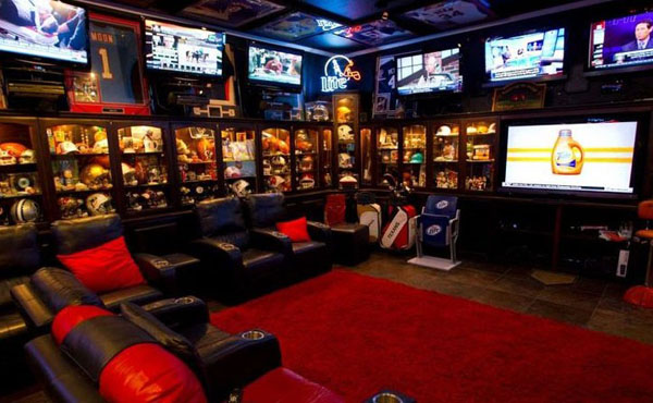 World's Greatest Base ment Caves and man caves. (12)