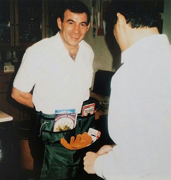 Freddie Mercury and His Last Partner Jim Hutton. (16)