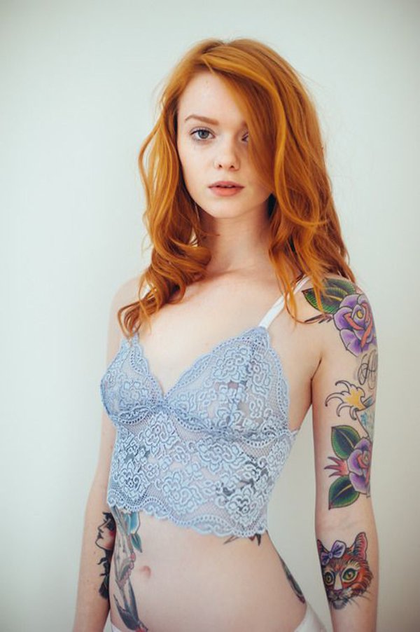 Hot Redheads With Tattoos. (24)