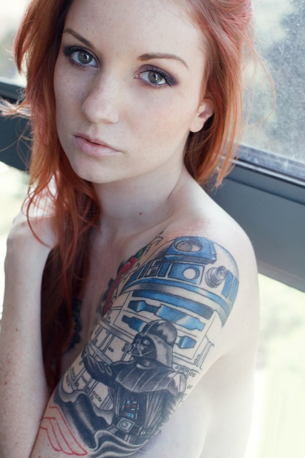 Hot Redheads With Tattoos. (19)