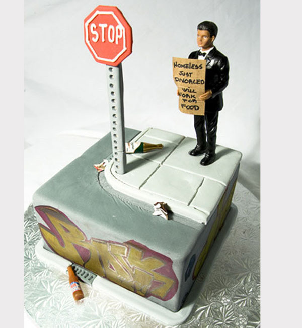 Hilarious Divorce Cake that is better than the wedding cake. (22)